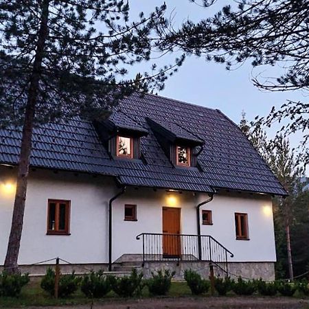 Plitvice Story Apartment Plitvicka Jezera Exterior photo
