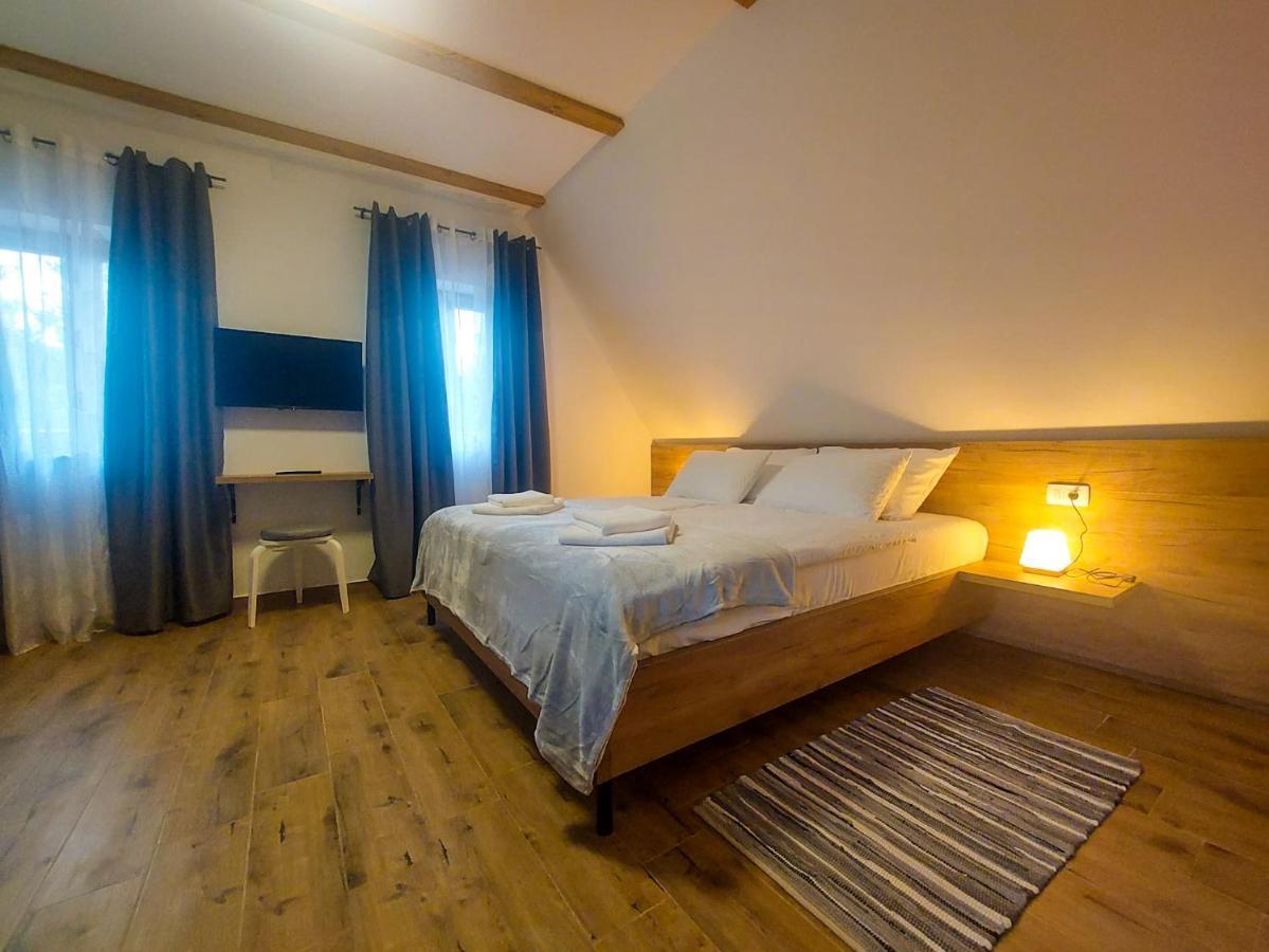Plitvice Story Apartment Plitvicka Jezera Exterior photo